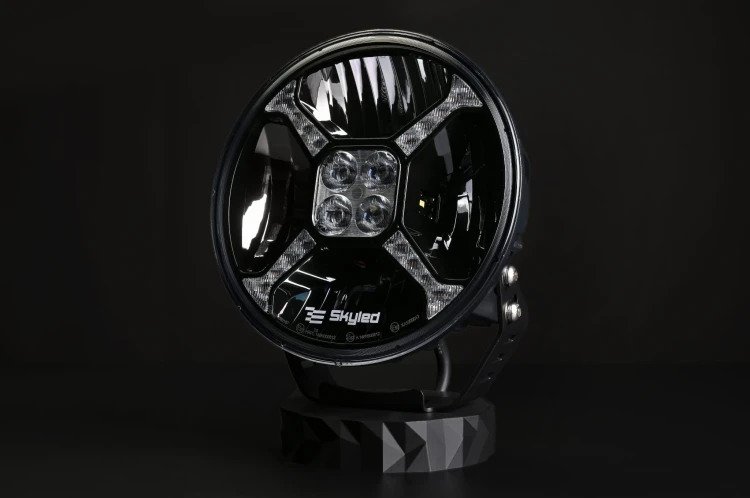 Reflektor SKYLED Cosmo Flash 9X 9"(120W, biała i pomarańczowa pozycja + światło stroboskopowe) R10/R148/R149/R65, nr kat. 13300022F