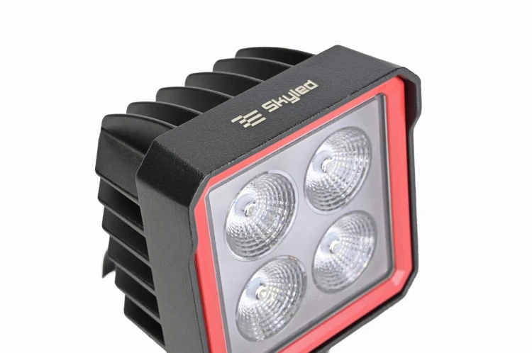 Lampa robocza SKYLED RED LINE kwadratowa 12W, 4 LED, 9-32V, 1080 Lm, IP67/69K (światło rozproszone) ADR, nr kat. 13SL50532