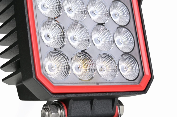 Lampa robocza ze światłem stroboskopowym (R65) SKYLED RED LINE kwadratowa 36W,10-32V, 3420 Lm, IP67 (światło rozproszone) ADR, nr kat. 13SL50172F