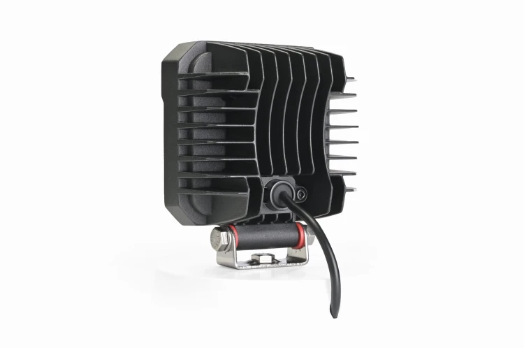 Lampa robocza ze światłem stroboskopowym (R65) SKYLED RED LINE kwadratowa 36W,10-32V, 3420 Lm, IP67 (światło rozproszone) ADR, nr kat. 13SL50172F