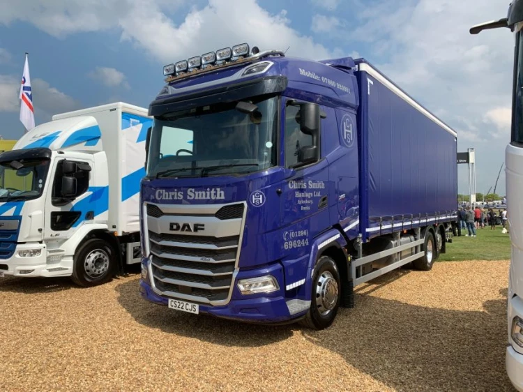 Rama dachowa  Kelsa  do  DAF NEW GENERATION  - XG/XF NR.KAT DHS25  Hibar DAF XG/ XF