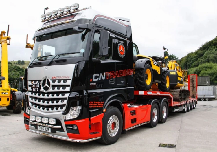 cn_trading-mercedes_4_.jpg