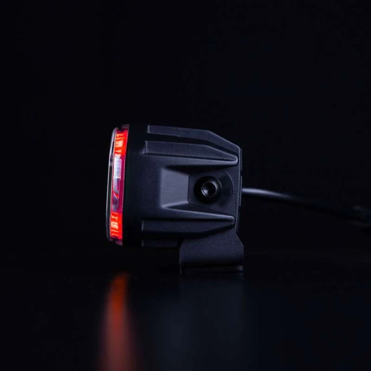 809259-4.jpg