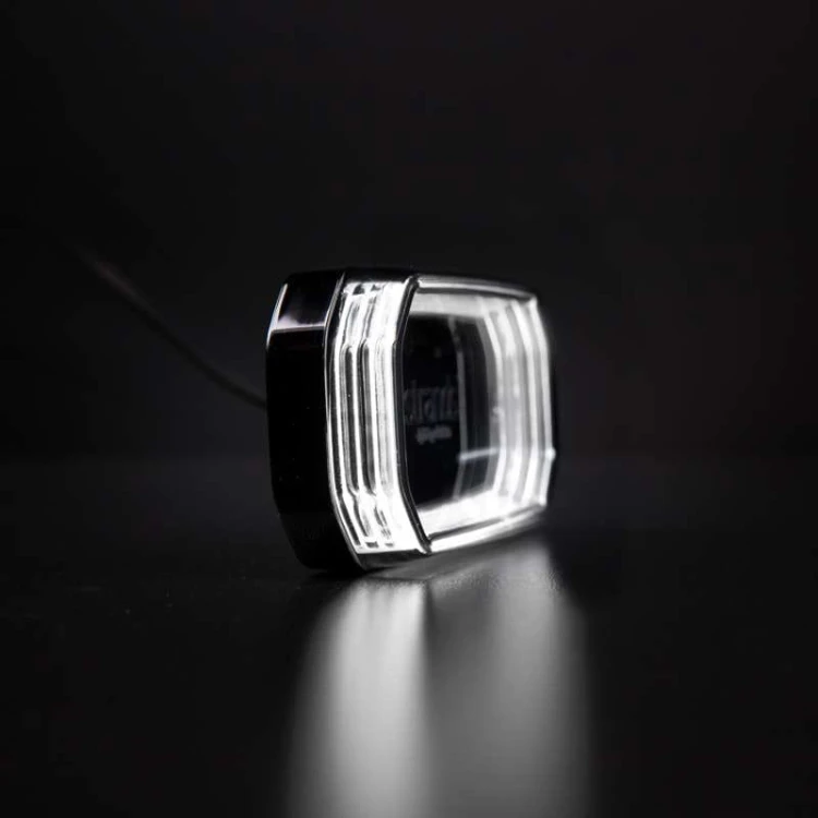 850451-5.jpg