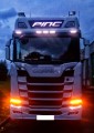 24120r-7.jpg