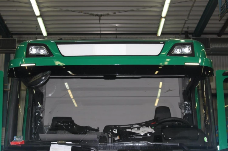 24120R-182MFR-6.jpg