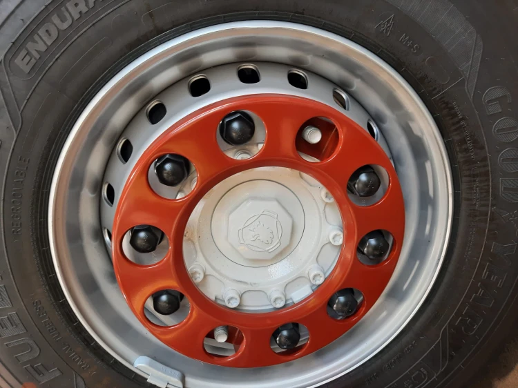 16CM10 - RED-2.jpg