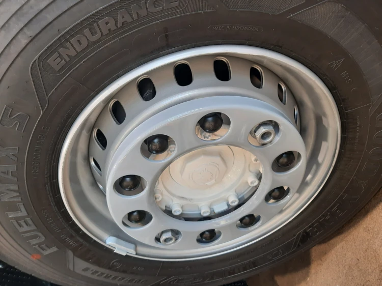 16CM10 - GRAY-2.jpg