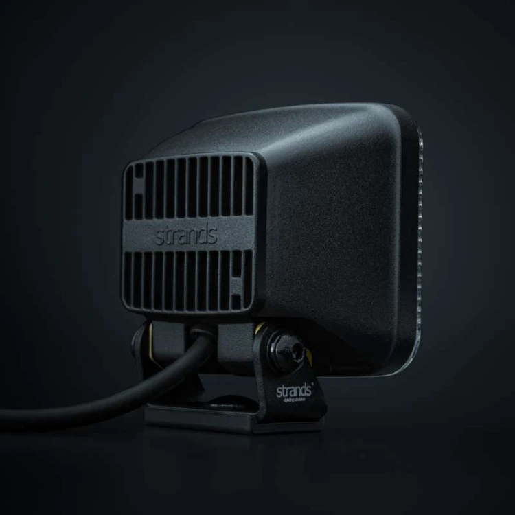 906000-4.jpg