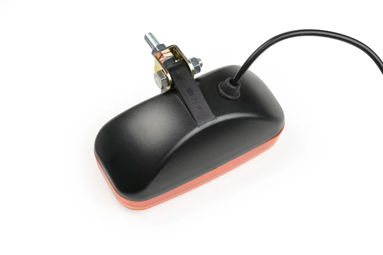 135L701310-LED_9.JPG