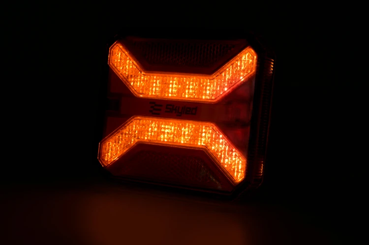 13SL40490_10.JPG