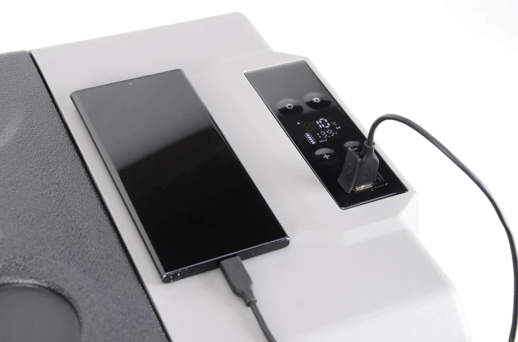 V30W-10.JPG